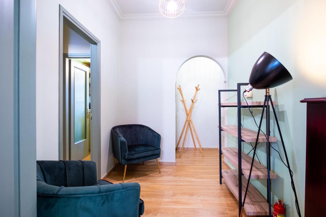 Apartmán Vintage House Near Downtown Atény Exteriér fotografie